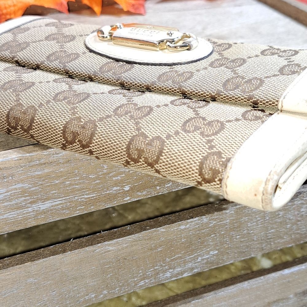 Authentic Gucci GG Wallet - Picture 16 of 17